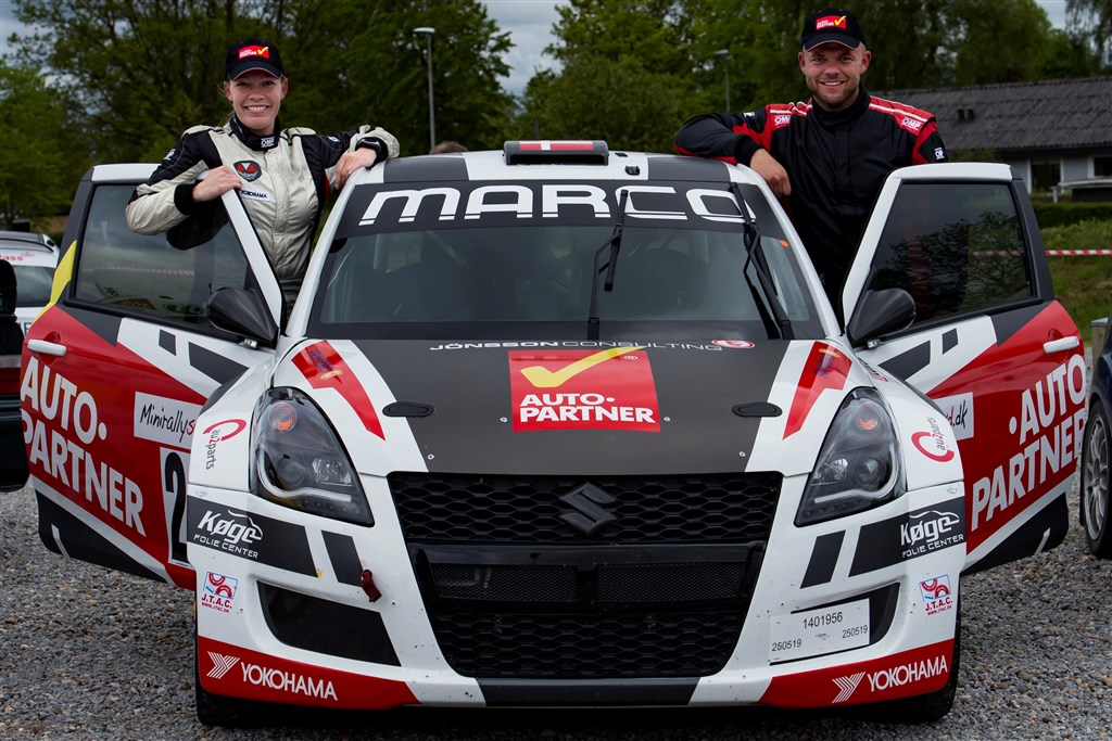 Carina Møller og Marco Gersager ser frem til lørdagens Vestjysk Rally
(Foto: Jokum Tord Larsen)